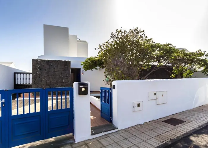 Natacha * Puerto del Carmen (Lanzarote)