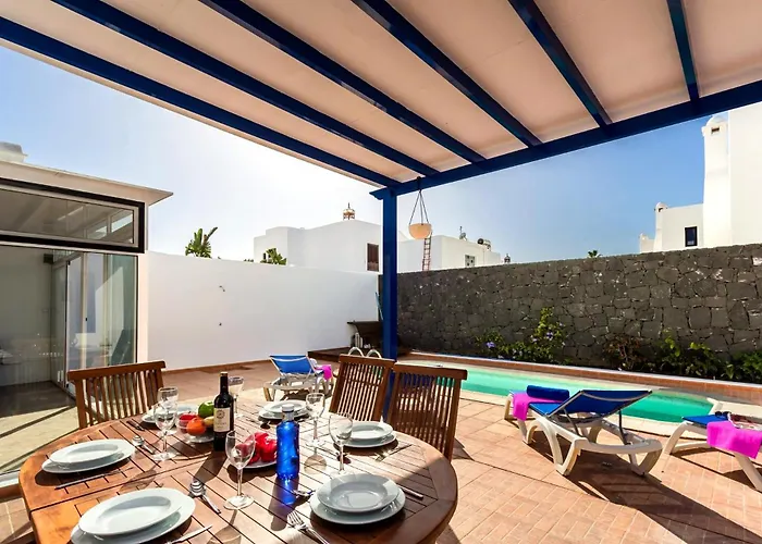 Natacha Puerto del Carmen (Lanzarote)